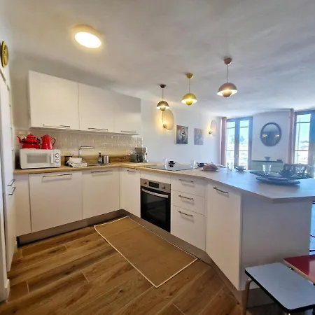 Le Cosy Vip, Un Balcon Face Au Vieux Port Appartement La Ciotat