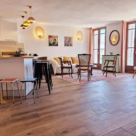 Le Cosy Vip, Un Balcon Face Au Vieux Port Appartement La Ciotat